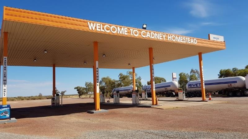 Refuel at the Cadney Homestead during your Coober Pedy to Alice Springs drive